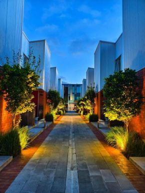 CBD 2 Bed 2 Bath Parkside Retreat With FreeParking